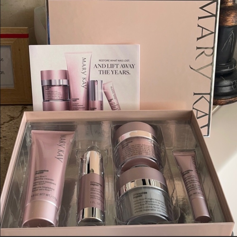 TIMEWISE REPAIR VOLU-FIRM SET